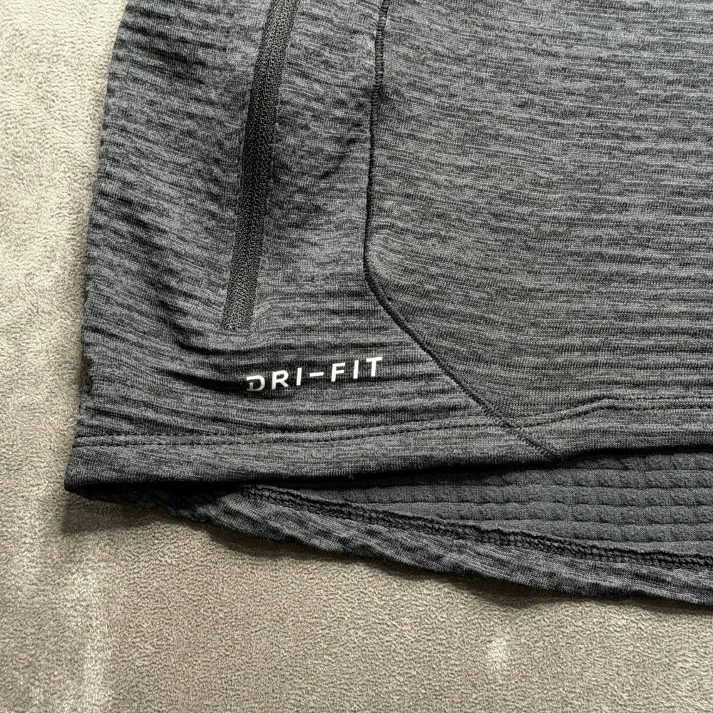 Nike Dri-FIT 1/4 Zip Pullover Mens Large Grey Marled Running Top Thumbholes